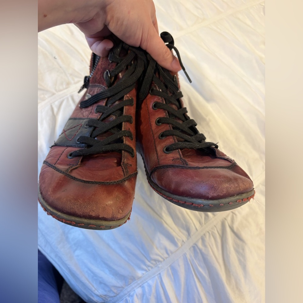 Remonte Tex Red Leather Ankle Boots Lace Up Zip Size 9.5 - Picture 3 of 7